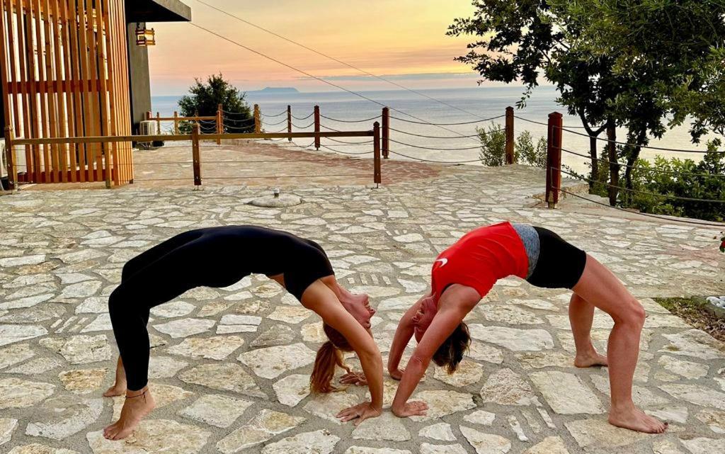 Rahoni Park & Suites ديرمي المظهر الخارجي الصورة