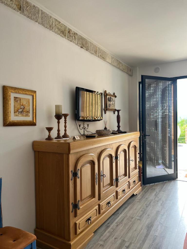 Rahoni Park & Suites ديرمي الغرفة الصورة